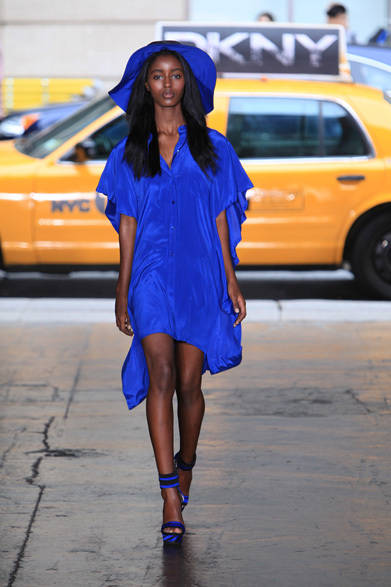 <strong>DKNY</strong>　2012年春夏コレクション速報