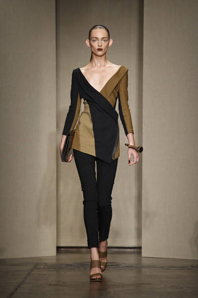 <strong>DONNA KARAN NEW YORK｜ダナ キャラン ニューヨーク</strong>　2012年春夏コレクション速報