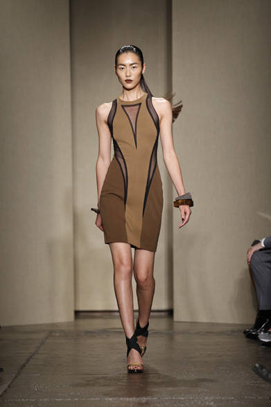 <strong>DONNA KARAN NEW YORK｜ダナ キャラン ニューヨーク</strong>　2012年春夏コレクション速報