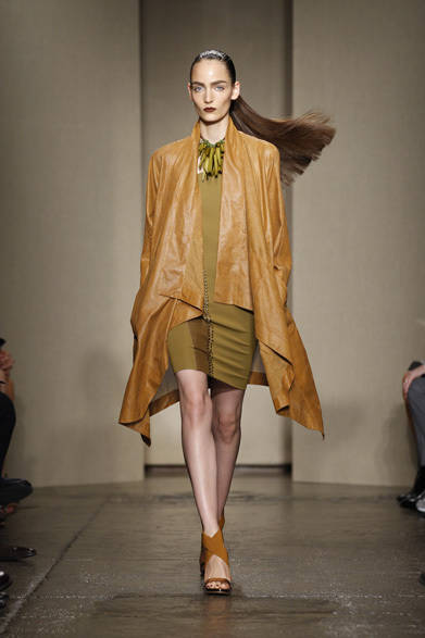 <strong>DONNA KARAN NEW YORK｜ダナ キャラン ニューヨーク</strong>　2012年春夏コレクション速報