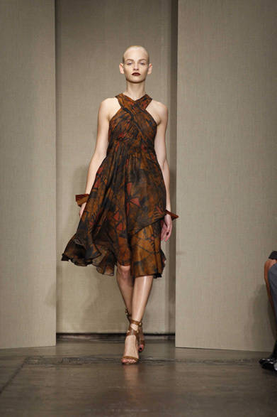 <strong>DONNA KARAN NEW YORK｜ダナ キャラン ニューヨーク</strong>　2012年春夏コレクション速報