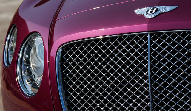 <strong>BENTLEY Continental GTC｜ベントレー コンチネンタル GTC</strong>