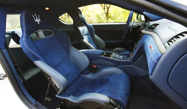 <strong>MASERATI GRANTURISMO MC STRADALE｜マセラティ グラントゥーリズモ MC ストラダーレ</strong>