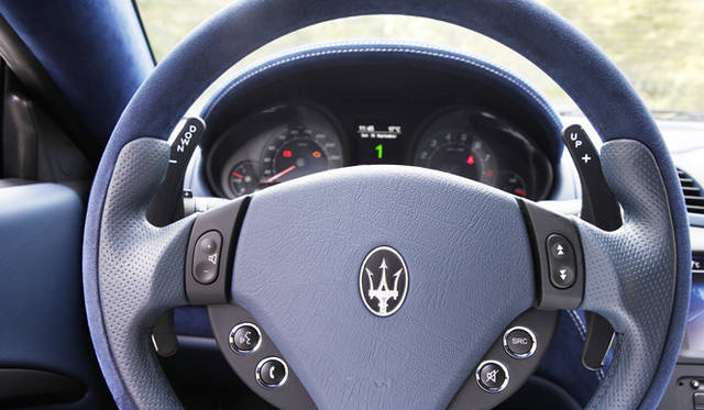 <strong>MASERATI GRANTURISMO MC STRADALE｜マセラティ グラントゥーリズモ MC ストラダーレ</strong>