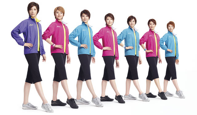 <strong>asics｜アシックス</strong>　新ウォーキングシューズ「BC WALKER」　宝塚歌劇団 星組の皆さん