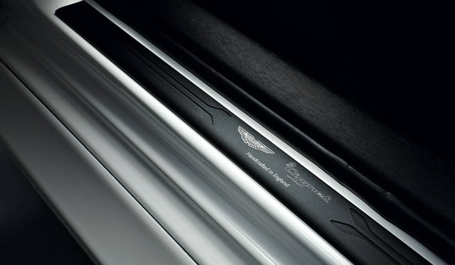 <strong>ASTON MARTIN Cygnet Launch Edition｜アストンマーティン シグネット ローンチエディション</strong>