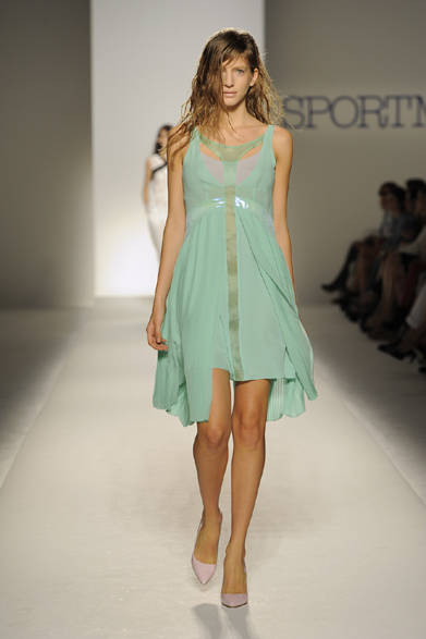 <strong>SPORTMAX｜スポーツマックス</strong>　　2012年春夏コレクション速報