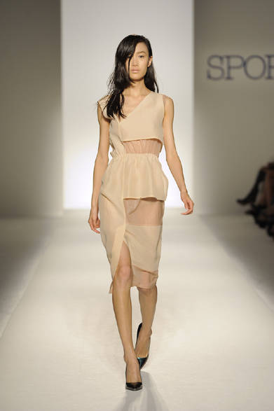 <strong>SPORTMAX｜スポーツマックス</strong>　　2012年春夏コレクション速報
