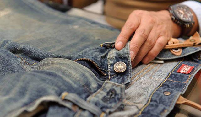 <strong>ESTNATION｜エストネーション</strong>　Weft & Warp BY EDWINデニム 3万4650円（エストネーション）