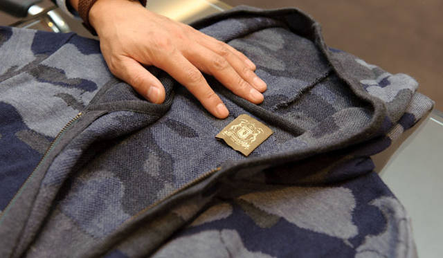 <strong>ESTNATION｜エストネーション</strong>　TRUSSARDI 1911別注ニットパーカ 9万300円（エストネーション）