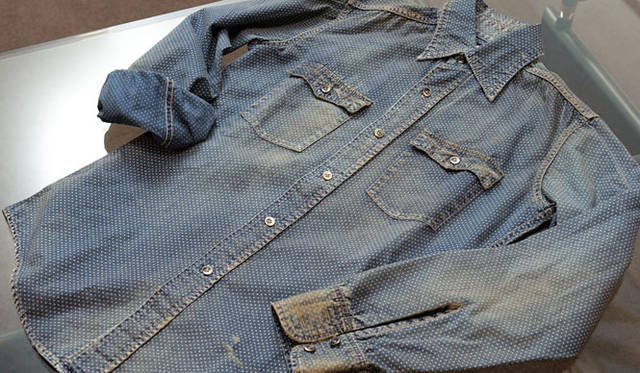 <strong>ESTNATION｜エストネーション</strong>　ESTNATION made by h.ide別注シャツ 2万2050円（エストネーション）