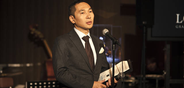 <strong>LOUIS XIII｜ルイ13世</strong>　司会を務めたのはレミーコアントロージャパンマーケティング本部長の宮崎俊治氏