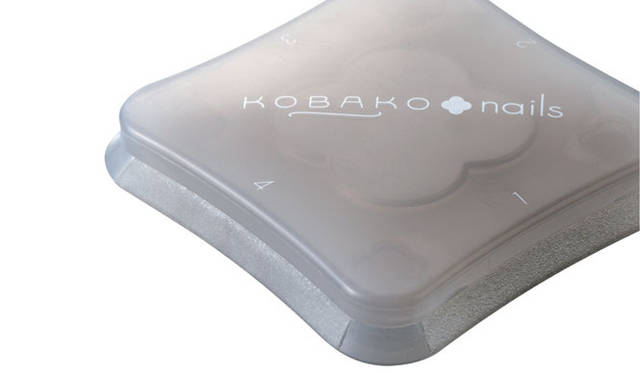 <strong>KOBAKO｜KOBAKO nails</strong>　コンパクトネイルファイル