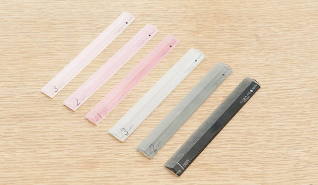 <strong>KOBAKO｜KOBAKO nails</strong>　ネイルファイル