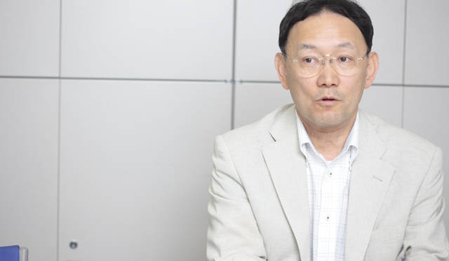 <strong>天然ガスと再生可能エネルギーのベストミックスを</strong>