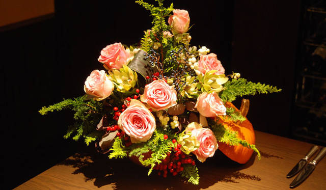 <strong>和気雅美｜FLORALUXE</strong>　ハロウィンの季節の花