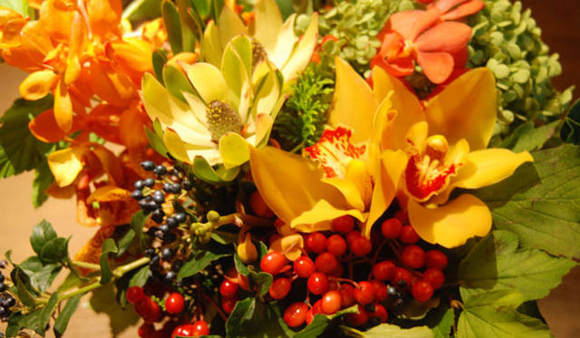 <strong>和気雅美｜FLORALUXE</strong>　ハロウィンの季節の花