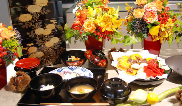 <strong>和気雅美｜FLORALUXE</strong>　ハロウィンの季節の花