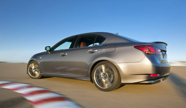 <strong>LEXUS GS350 F SPORT｜レクサス GS350 Fスポーツ</strong>