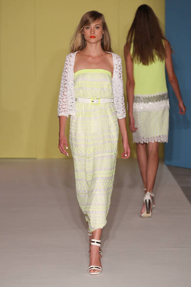 <strong>PAOLA FRANI｜パオラ フラーニ</strong>　2012年春夏コレクション速報