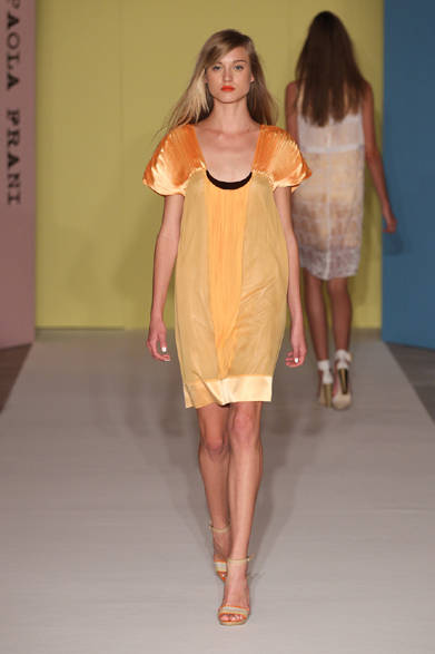 <strong>PAOLA FRANI｜パオラ フラーニ</strong>　2012年春夏コレクション速報