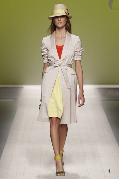 <strong>Blugirl｜ブルーガール</strong>　2012年春夏コレクション速報