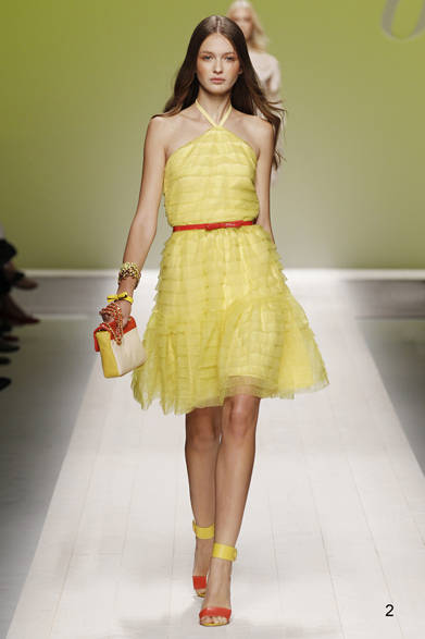 <strong>Blugirl｜ブルーガール</strong>　2012年春夏コレクション速報