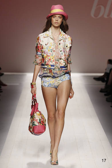 <strong>Blugirl｜ブルーガール</strong>　2012年春夏コレクション速報