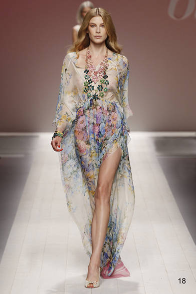 <strong>Blugirl｜ブルーガール</strong>　2012年春夏コレクション速報