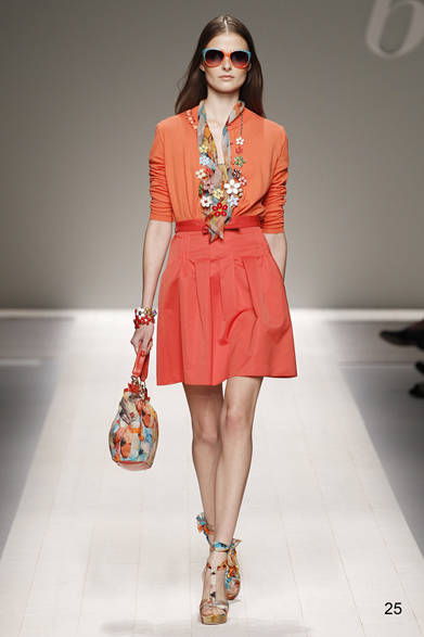 <strong>Blugirl｜ブルーガール</strong>　2012年春夏コレクション速報