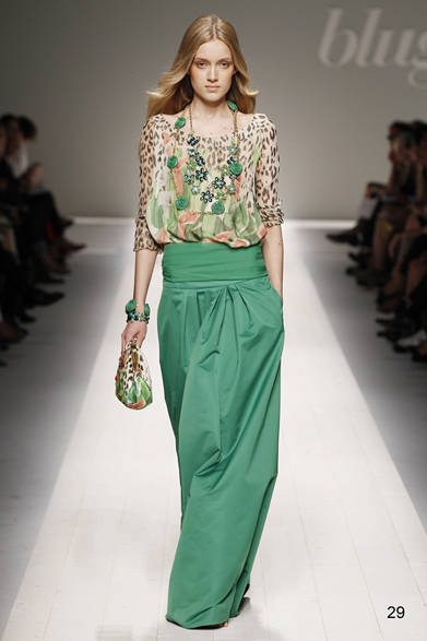 <strong>Blugirl｜ブルーガール</strong>　2012年春夏コレクション速報