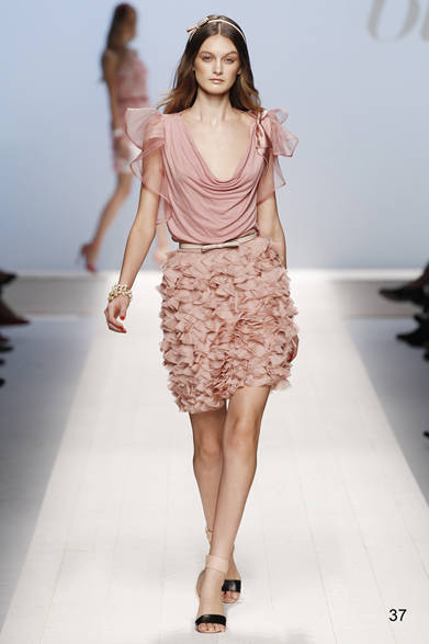 <strong>Blugirl｜ブルーガール</strong>　2012年春夏コレクション速報