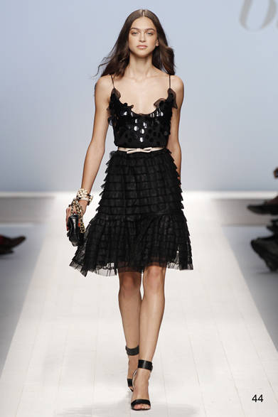 <strong>Blugirl｜ブルーガール</strong>　2012年春夏コレクション速報