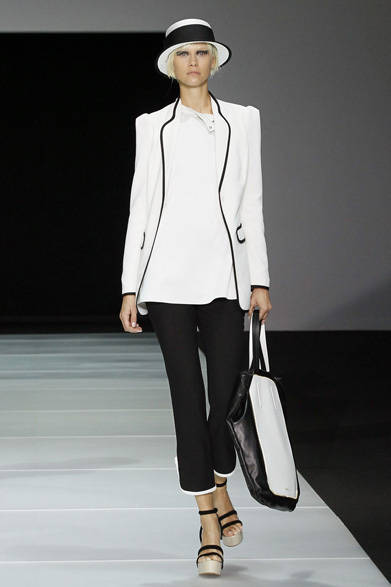 <strong>EMPORIO ARMANI｜エンポリオ アルマーニ</strong>　2012年春夏コレクション速報