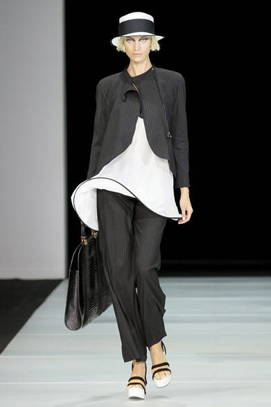 <strong>EMPORIO ARMANI｜エンポリオ アルマーニ</strong>　2012年春夏コレクション速報