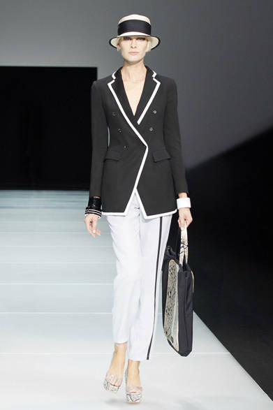 <strong>EMPORIO ARMANI｜エンポリオ アルマーニ</strong>　2012年春夏コレクション速報