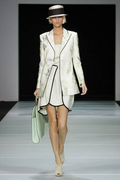 <strong>EMPORIO ARMANI｜エンポリオ アルマーニ</strong>　2012年春夏コレクション速報