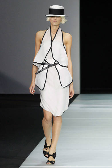 <strong>EMPORIO ARMANI｜エンポリオ アルマーニ</strong>　2012年春夏コレクション速報