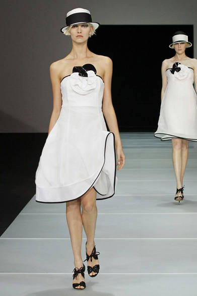 <strong>EMPORIO ARMANI｜エンポリオ アルマーニ</strong>　2012年春夏コレクション速報