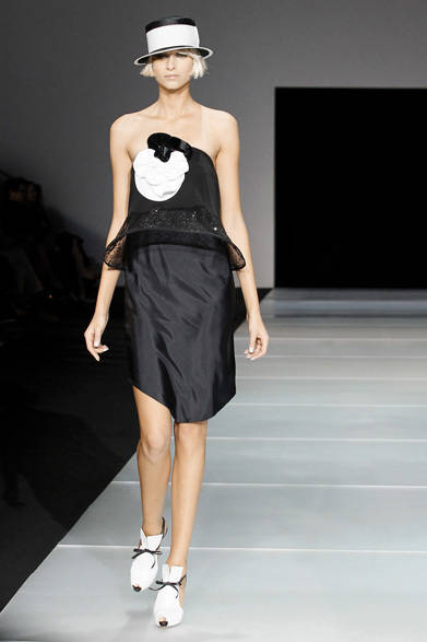 <strong>EMPORIO ARMANI｜エンポリオ アルマーニ</strong>　2012年春夏コレクション速報