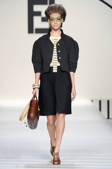 01_01_fendi <strong>FENDI|フェンディ</strong> 2012年春夏コレクション速報