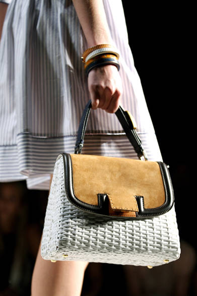 22_11b_fendi <strong>FENDI|フェンディ</strong> 2012年春夏コレクション速報