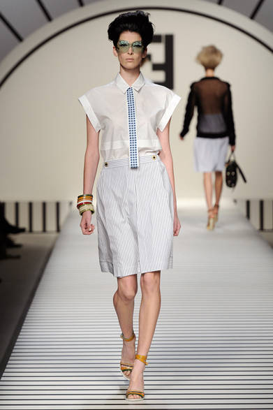 23_12_fendi <strong>FENDI|フェンディ</strong> 2012年春夏コレクション速報