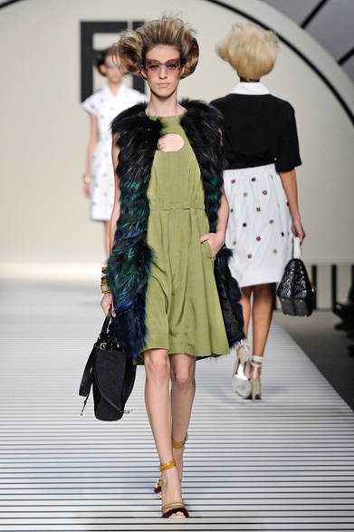 33_17_fendi <strong>FENDI|フェンディ</strong> 2012年春夏コレクション速報
