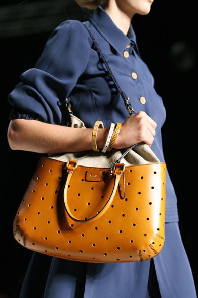 48_24b_fendi <strong>FENDI|フェンディ</strong> 2012年春夏コレクション速報