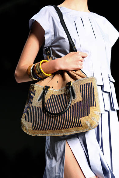 <strong>FENDI｜フェンディ</strong>　2012年春夏コレクション速報