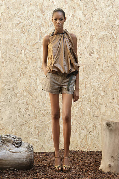 <strong>Maurizio Pecoraro｜マウリツィオ ペコラーロ</strong>　2012年春夏コレクション速報