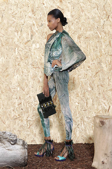 <strong>Maurizio Pecoraro｜マウリツィオ ペコラーロ</strong>　2012年春夏コレクション速報