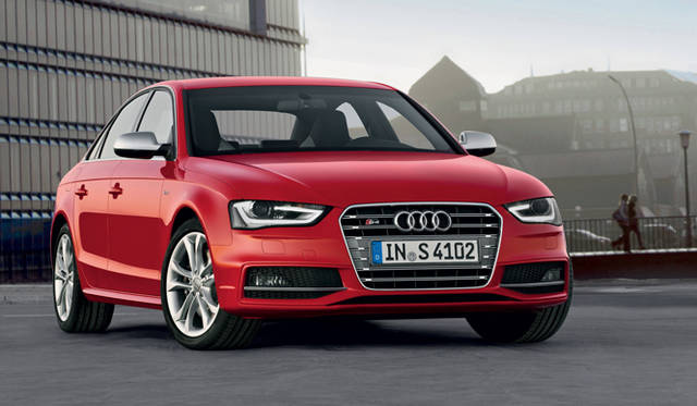 <strong>Audi S4 Sedan｜アウディ S4 セダン</strong>