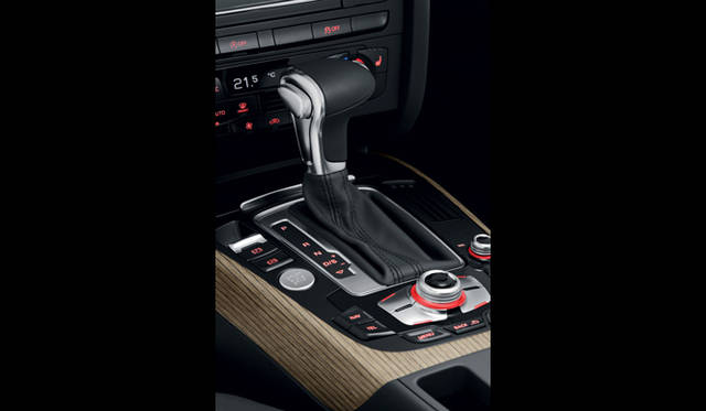 <strong>Audi A4 Allroad quattro｜アウディ A4 オールロード クワトロ</strong>